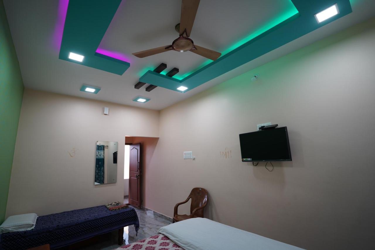 Akash Homestay Hampi Εξωτερικό φωτογραφία