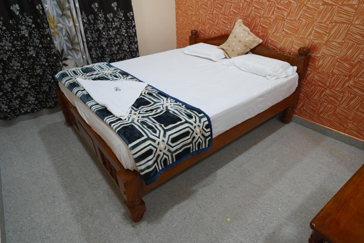 Akash Homestay Hampi Εξωτερικό φωτογραφία
