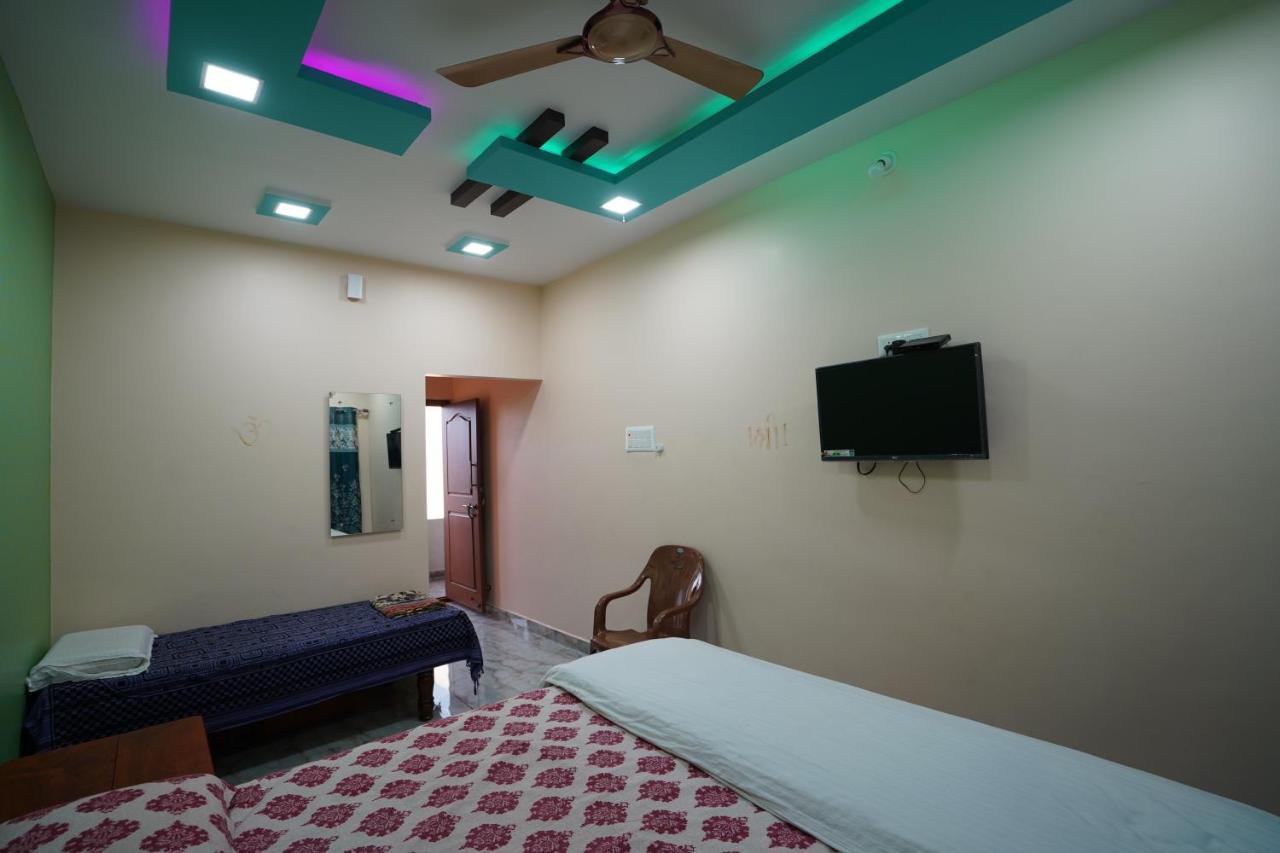 Akash Homestay Hampi Εξωτερικό φωτογραφία