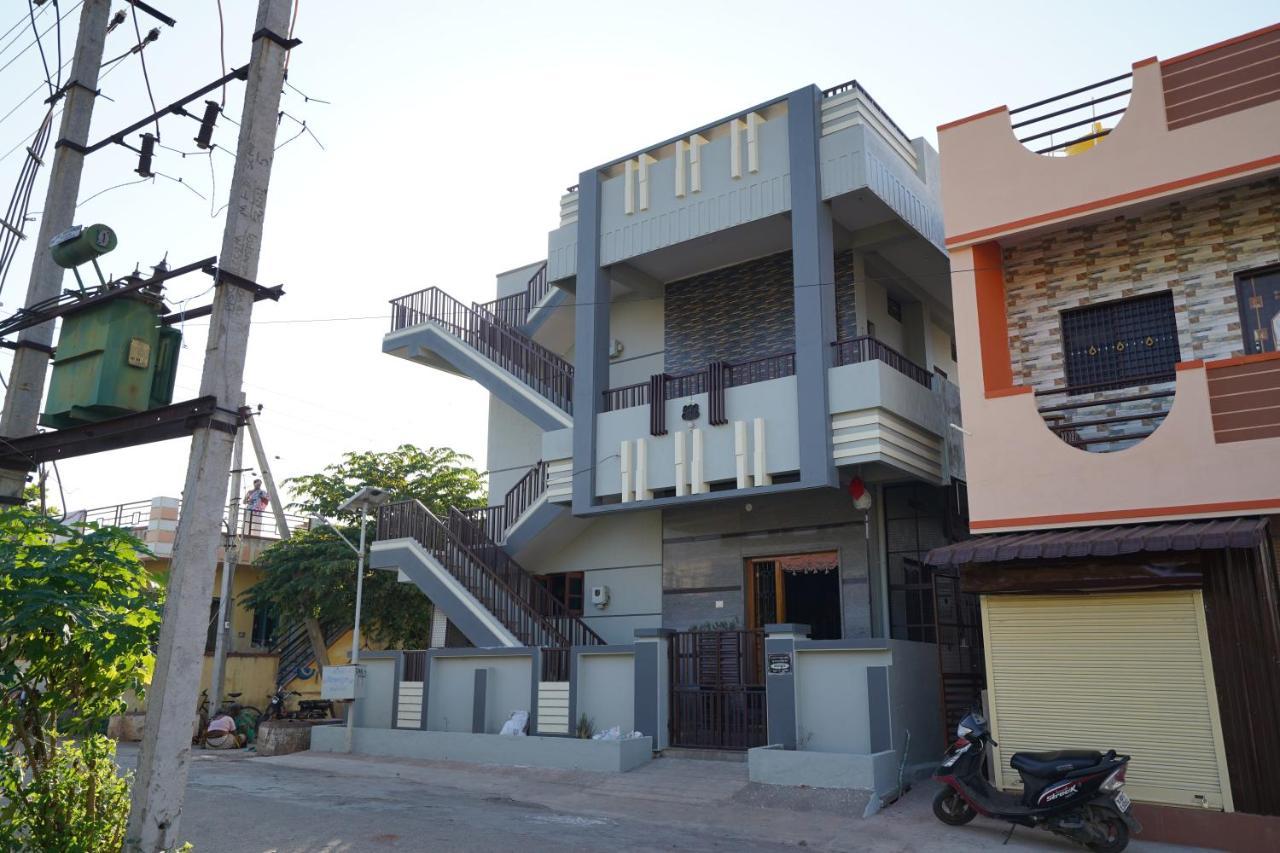 Akash Homestay Hampi Εξωτερικό φωτογραφία